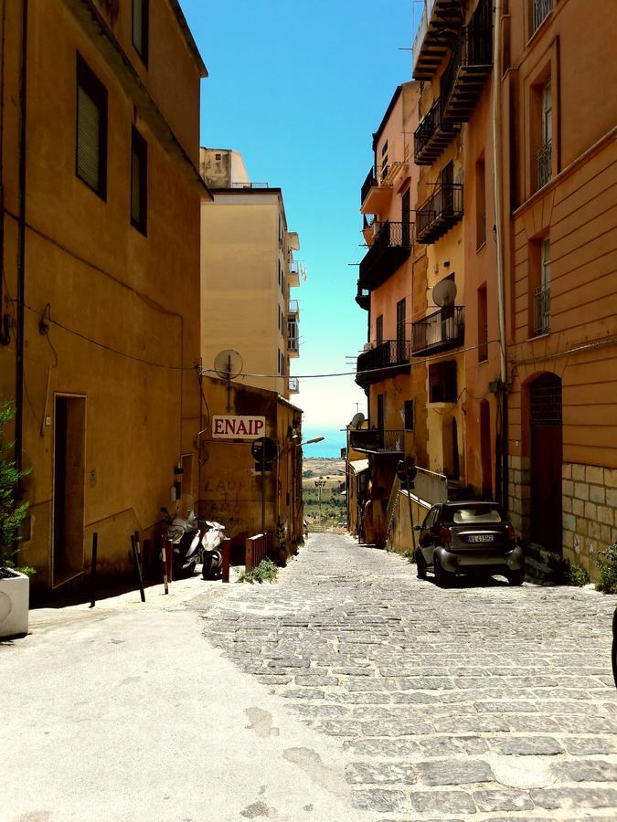 Dimora Hostel Agrigento Exterior foto
